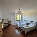 Rubea - 100 Meters From The Sea